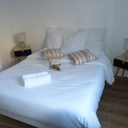 Villa Mini T3 Climatisee, Vue Mer, Cosy & Moderne *